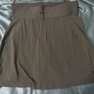 Nike Bliss Luxe Training skort - army green